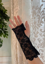 Load image into Gallery viewer, Lace Short Fingerless Gloves, Wedding evening Sheer Sleeves