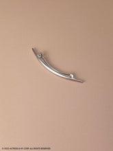 Load image into Gallery viewer, Minimalist Dainty Crescent Gold Daily Hair Pin