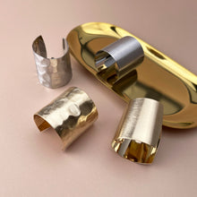 Load image into Gallery viewer, Minimalist Hair cuff, Modern Ponytail Holder