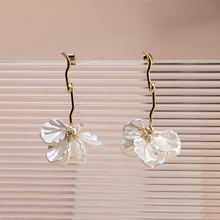 Load image into Gallery viewer, Sylvie Flower Drop Earrings
