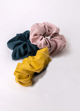Load image into Gallery viewer, 3pcs Set of Satin Silky Hair Ponytail Scrunchie