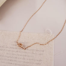Load image into Gallery viewer, Dainty Simple Knot Necklace