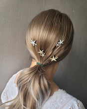 Load image into Gallery viewer, 2pcs Set Star Crystal Hair Pins