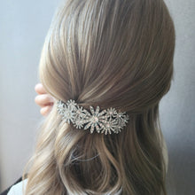 Load image into Gallery viewer, Statement Flower Crystal Pearl Hair Barrette