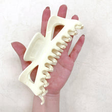 Load image into Gallery viewer, Extra Large/ Large Matte Hair Claw Clip