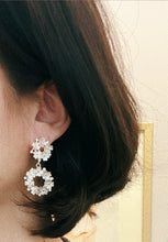Load image into Gallery viewer, Colette Cluster Flower Pearl Drop Earrings