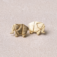 Load image into Gallery viewer, Minimalist Small Stud Earrings