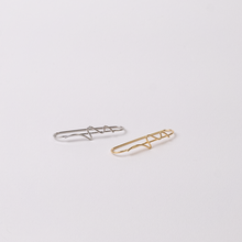 Load image into Gallery viewer, Minimalist Wave Ear Wrap Earring/ Bar Climber/ Ear Cuff