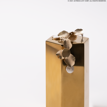 Load image into Gallery viewer, Odette Modern Gold Flower Drop Earrings with Fresh Water Pearl