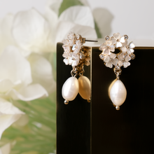 Load image into Gallery viewer, Cluster Flower Drop with Pearl Drop Earrings
