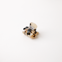 Load image into Gallery viewer, Small Acetate Tortoise Hair Clips