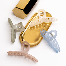 Load image into Gallery viewer, Milky Matte Twisted Hair Clip