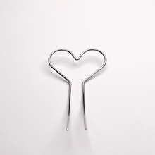 Load image into Gallery viewer, Heart Metal Hair Stick/ Bun Holder