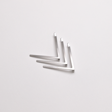 Load image into Gallery viewer, Geometric V Shape Hair Pin