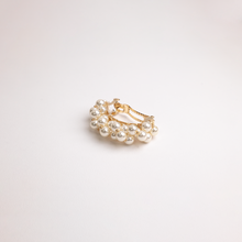 Load image into Gallery viewer, Cluster Pearl Hair Barrette