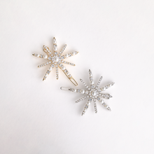 Load image into Gallery viewer, Celestial Star Pearl Crystal Hair Clip
