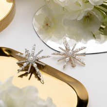 Load image into Gallery viewer, Celestial Star Pearl Crystal Hair Clip