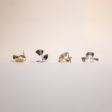 Load image into Gallery viewer, Wave Metal Ponytail Cuff