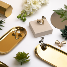 Load image into Gallery viewer, Wave Metal Ponytail Cuff