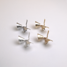 Load image into Gallery viewer, Wave Metal Ponytail Cuff