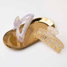 Load image into Gallery viewer, Spring Summer Flower Hair Claw Clip