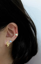 Load image into Gallery viewer, Minimalist Opal Small Stud Earrings