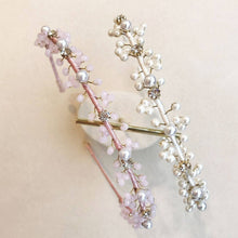 Load image into Gallery viewer, Floral Pearl and Crystal Beaded Headband