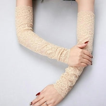 Load image into Gallery viewer, Soft Lace XX Long Fingerless Gloves
