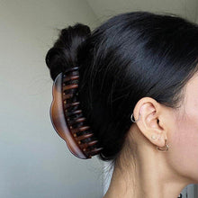 Load image into Gallery viewer, Extra Large Matte Hair Claw Clip