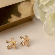 Load image into Gallery viewer, Jolie Small Matte Floral Stud Earrings

