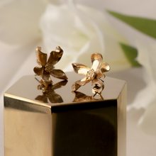 Load image into Gallery viewer, Jolie Small Matte Floral Stud Earrings
