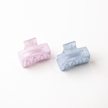 Load image into Gallery viewer, 2pcs Set Small Matte Rectangle Hair Clips
