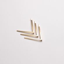 Load image into Gallery viewer, Geometric V Shape Hair Pin
