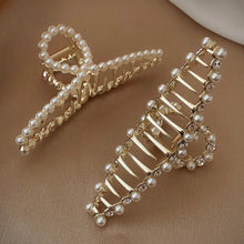 Load image into Gallery viewer, Embellished Pearl Twisted Gold Hair Clips
